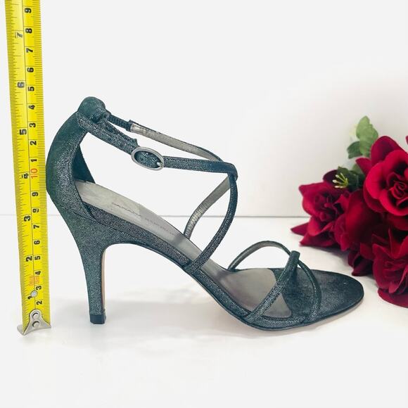 Banana Republic High Heel Sandal Sz 6 Silver 100% Leather Strappy Buckle Closure - Picture 8 of 16